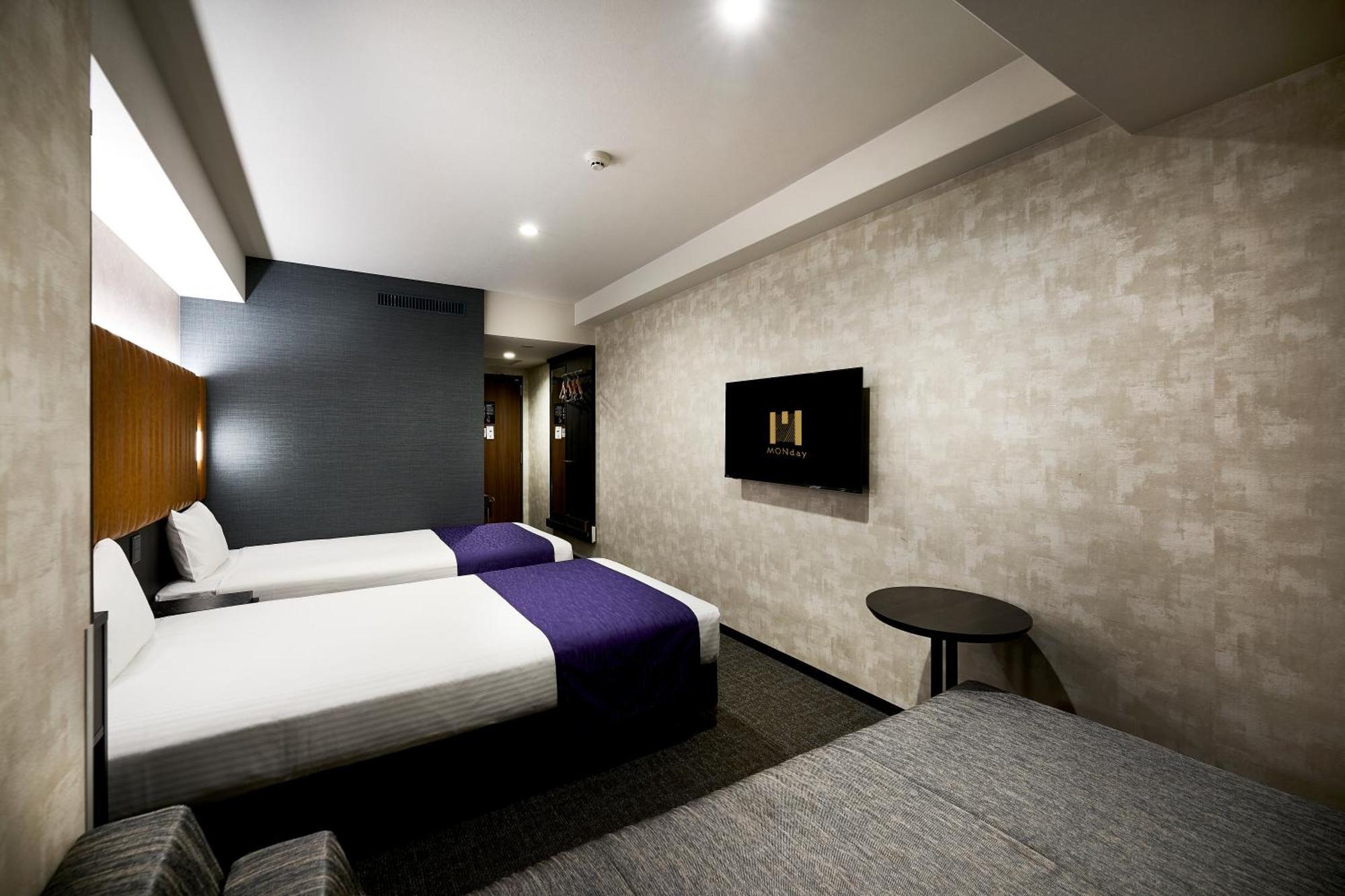 Hotel Monday Kyoto Marutamachi Esterno foto